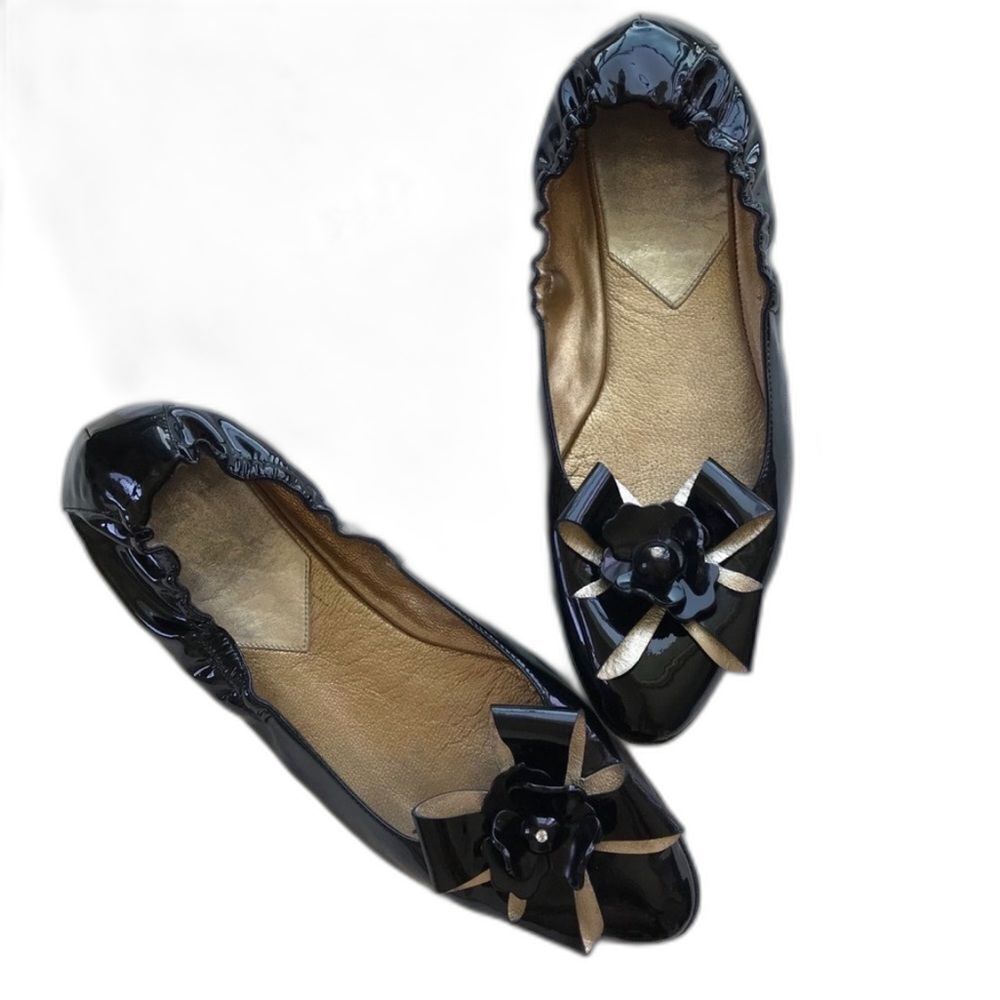 Dolce & Gabbana Black Leather Flower Studded Ballets Flats IT 40 US 8.5